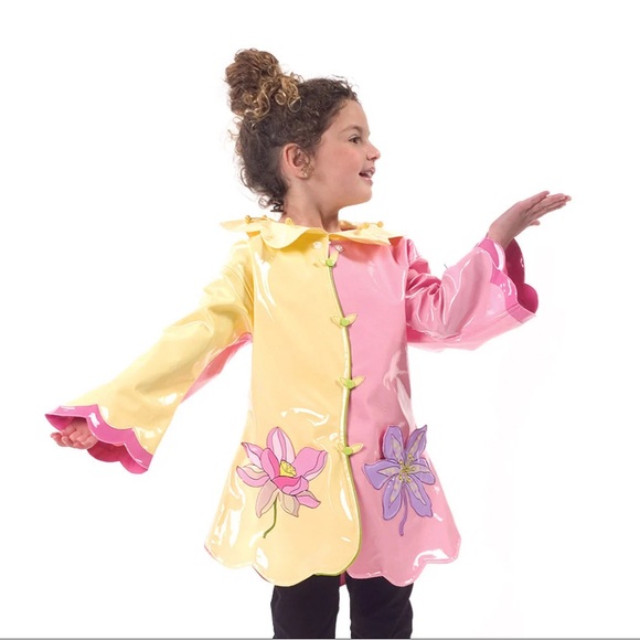 Kidorable Lotus Flower Rainwear Set 4T - Picture 2 of 11